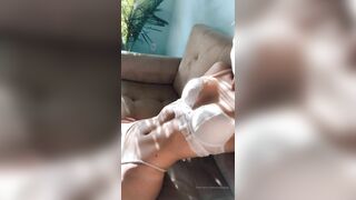 Arizona Skye Onlyfans (Video 1)