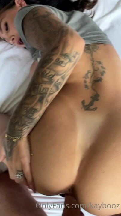 Kaybooz  OnlyFans