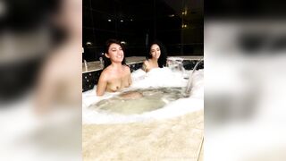 Kitzia Suarez lesbian pool