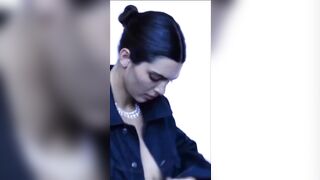 Kendall Jenner Tits flash