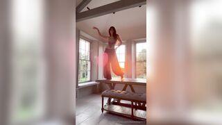 Belle Sexy Dance Leak 10