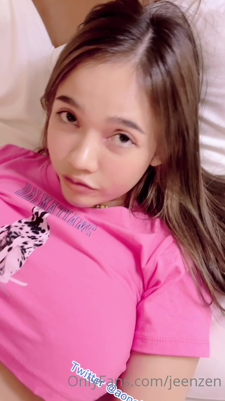 Jeenzen Leaked ecstatic