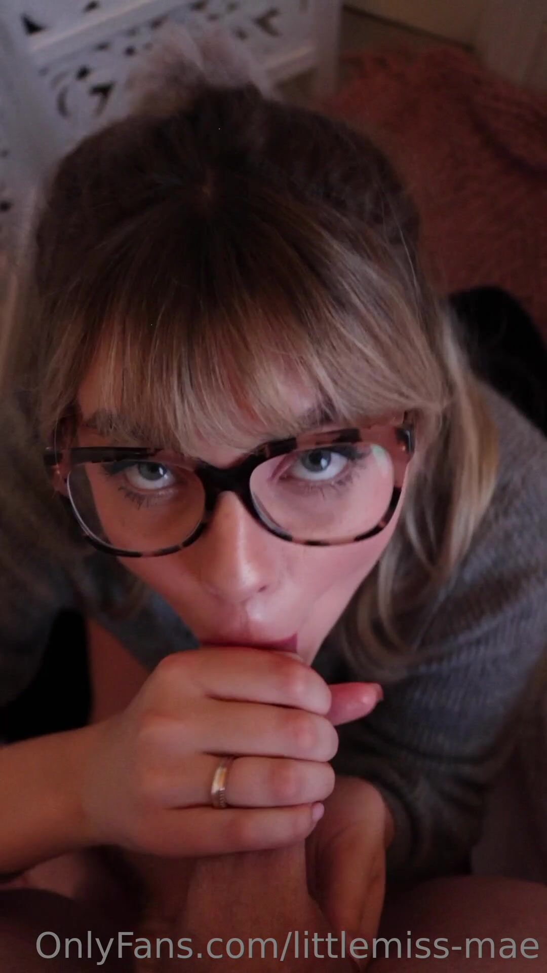 Mae Winters - POV BJ