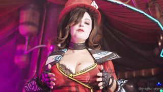 Meg turney Moxxi cosplay