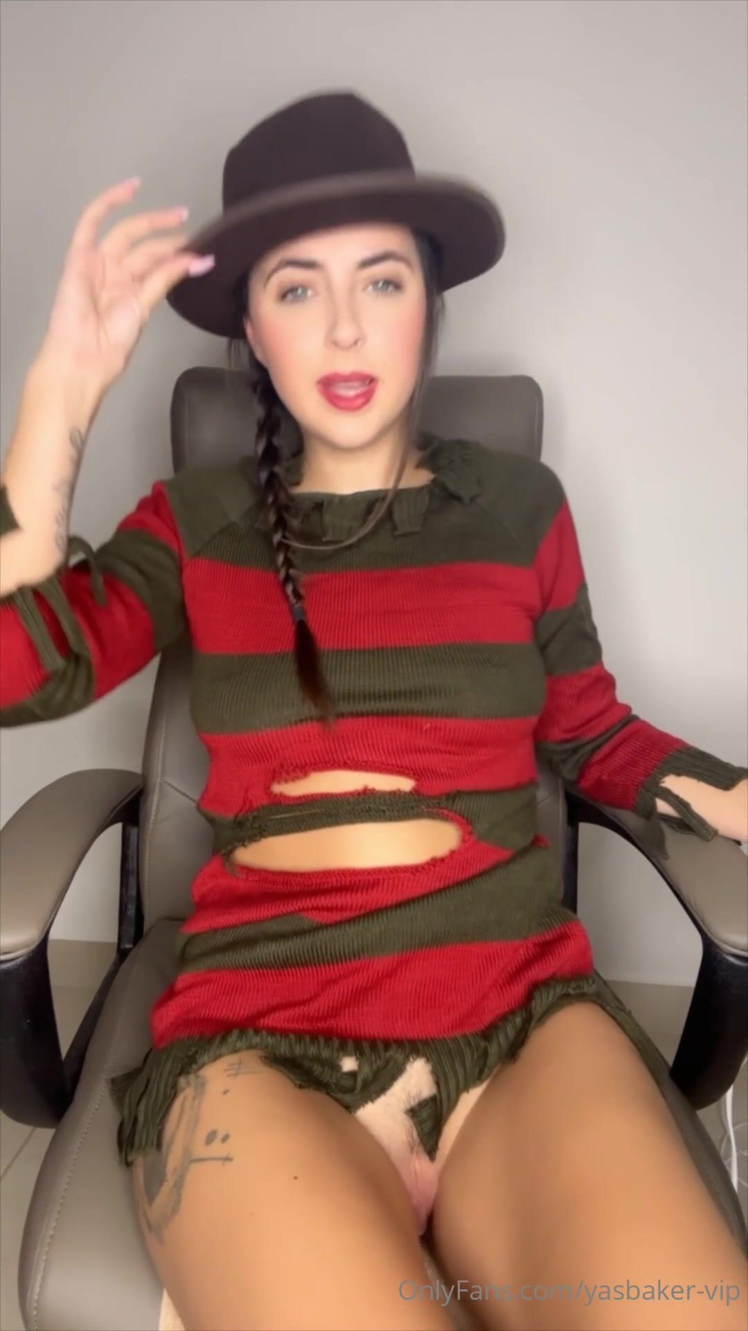 yas freddie krueger solo