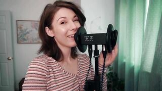 Lilly Vinnily - Slow and Sensitive Mouth Sounds