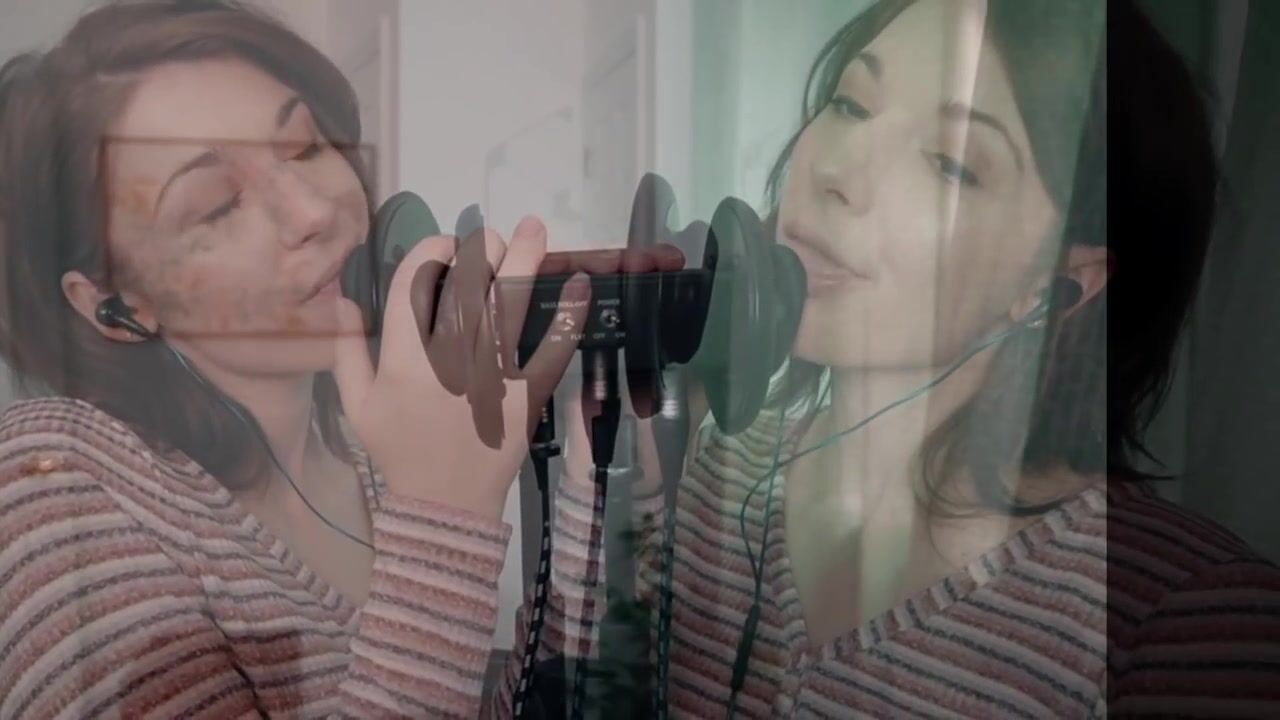 Lilly Vinnily - Slow and Sensitive Mouth Sounds