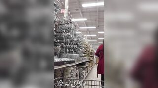 Liliane hart public flashing