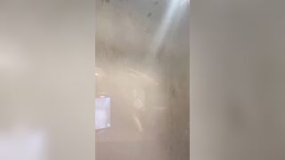 NNEVELPAPPERMANN shower tease