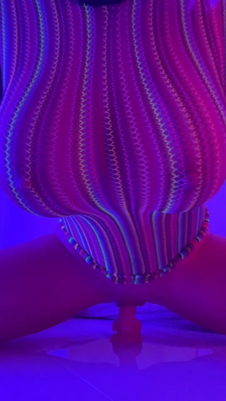 Nastyanass- dildo riding