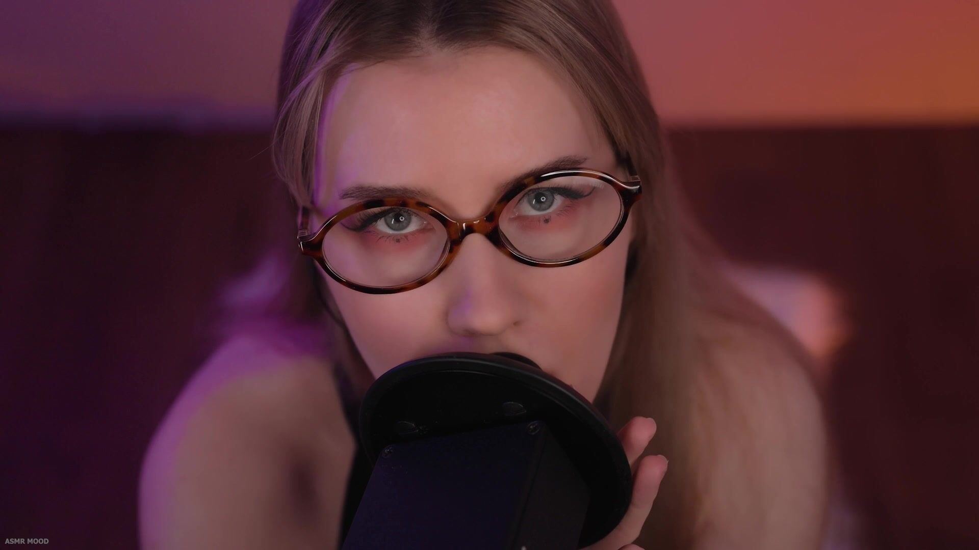 MOOD ASMR