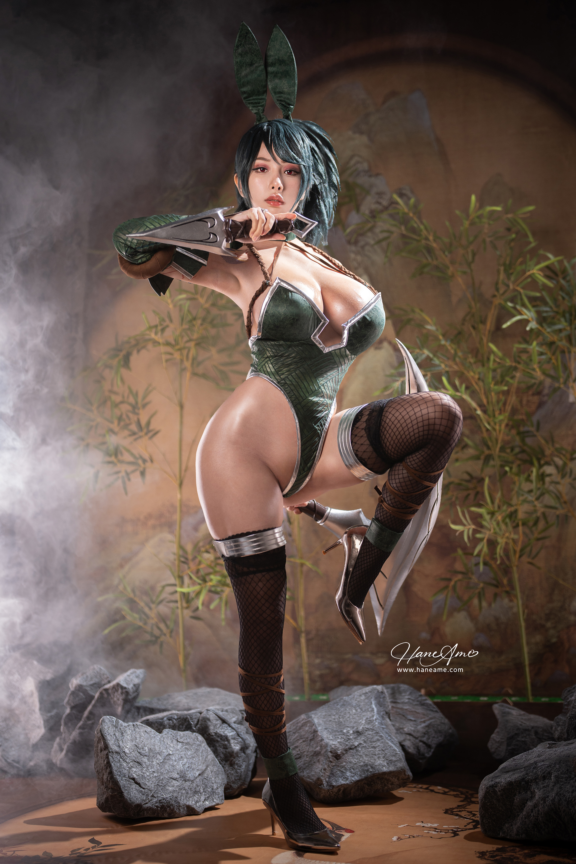 Haneame Akali Cosplay 1