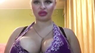 marinajb show big boobs