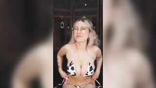 B.T.G.E OF - Sexy Riding Cow