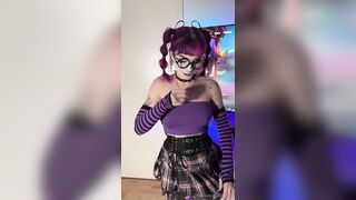Emily Oram Cosplay Sex Tape