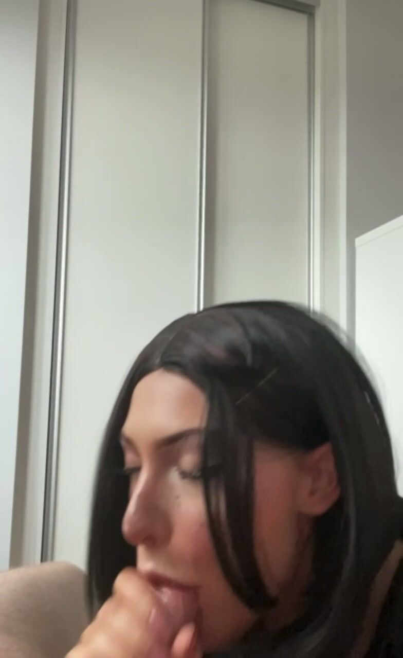 Ariesiatv in a seductive pose