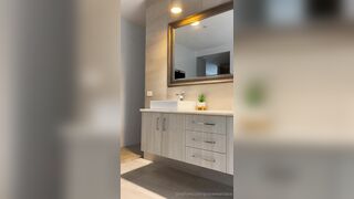 GraceWearsLace bathroom BJ and fuck