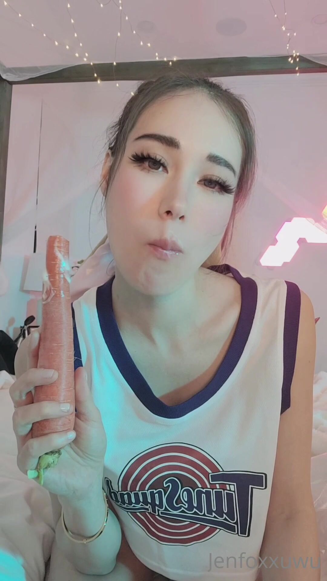 Indiefoxx Jenfoxxuwu
