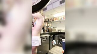 SexyTabbyXO At Work CumShow