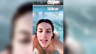 Alexa Pearl - Pool Live Onlyfans