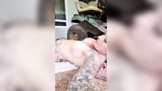 tattedflapz squirting while chorin
