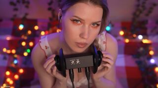 ASMR MOOD EAR LICK AND KISSES