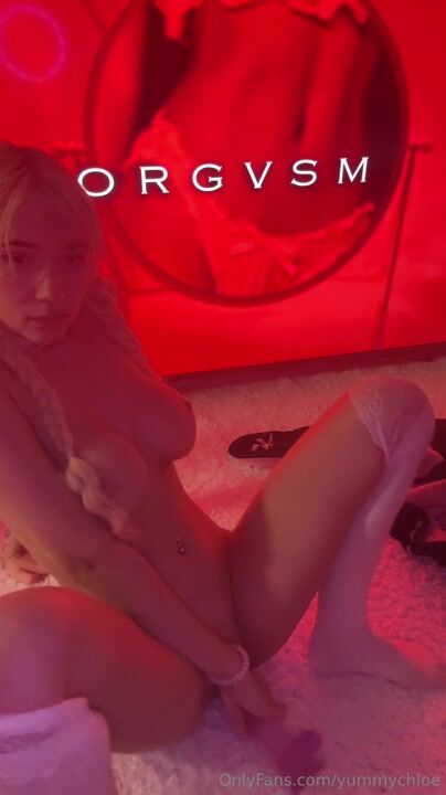 Chloe Collins NEW BG TAPE ONLYFANS