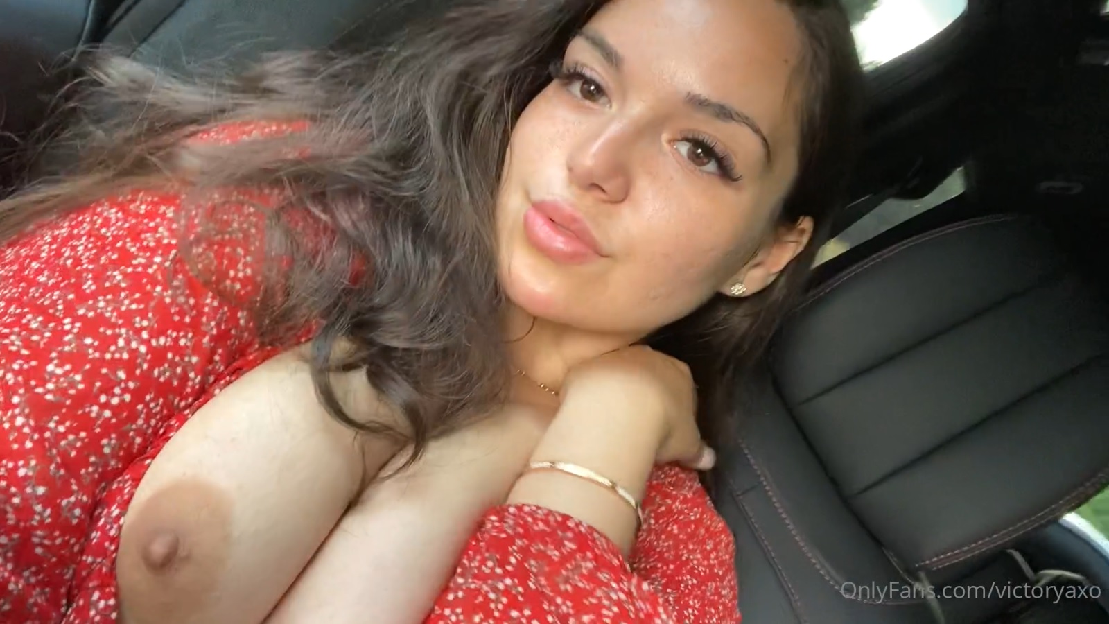 VictoryaXo