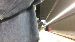 Apr 08 - Upskirt pussy flashing in metro