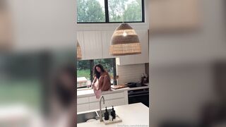 kikikattan | kira kattan showing her pussy onlyfans