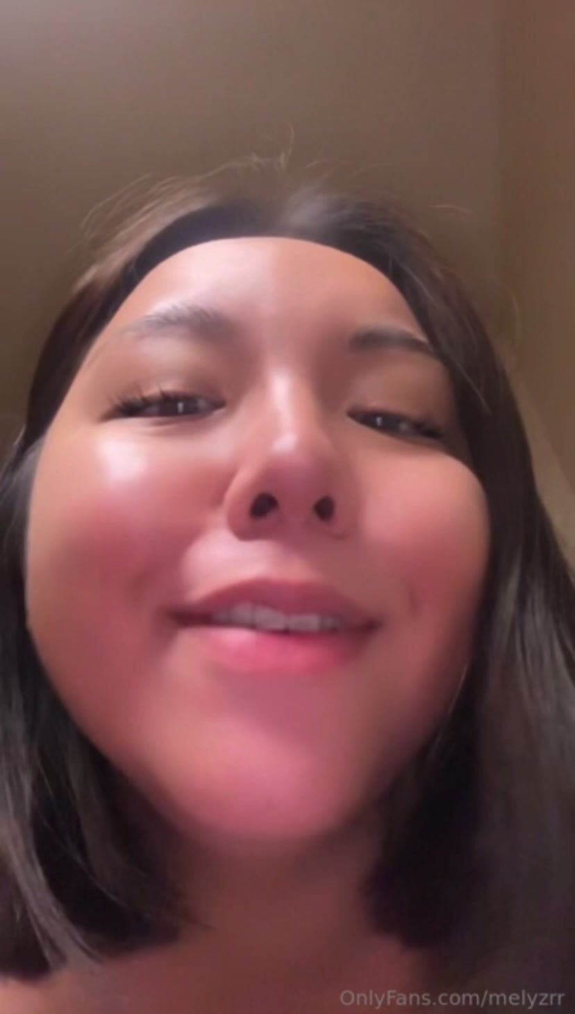 Melyzrr big tits