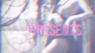 Bitchinbubba_Ellie - Naked on the non nude beach