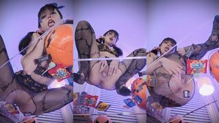 Kittyxkum for me, i'm going to need a full size treat