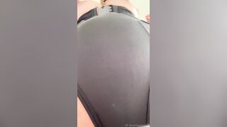 Zart Prickelnd juicy ass tease