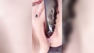 zaraa bbc dildo close up