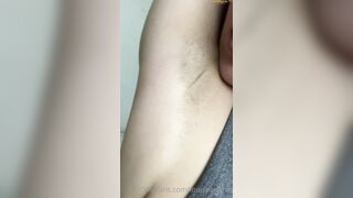 Louise armpit2