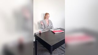 amber secretary solo