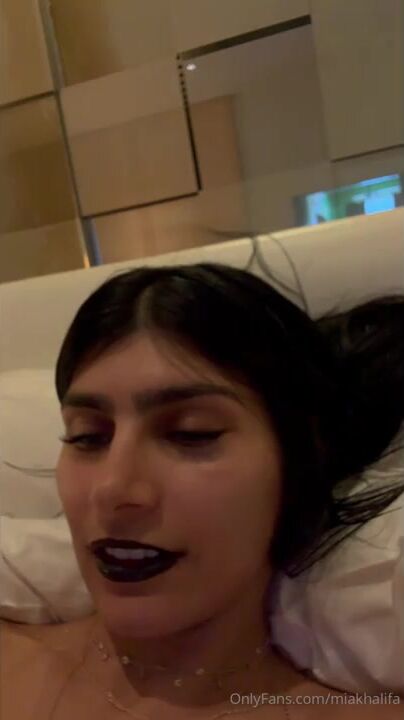 Onlyfans Mia Khalifa Live
