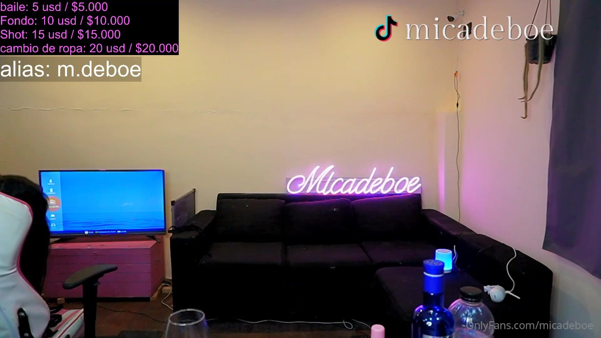 Micadeboe live OF