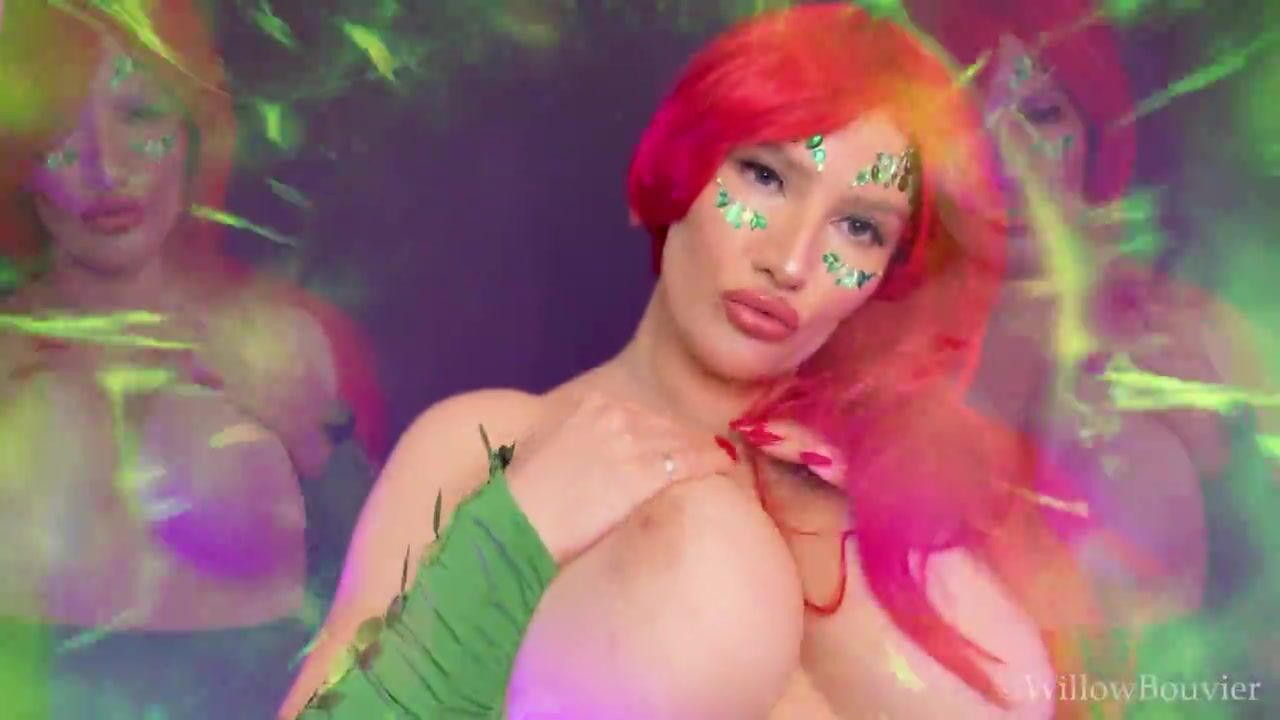 Poison Ivy mesmerize