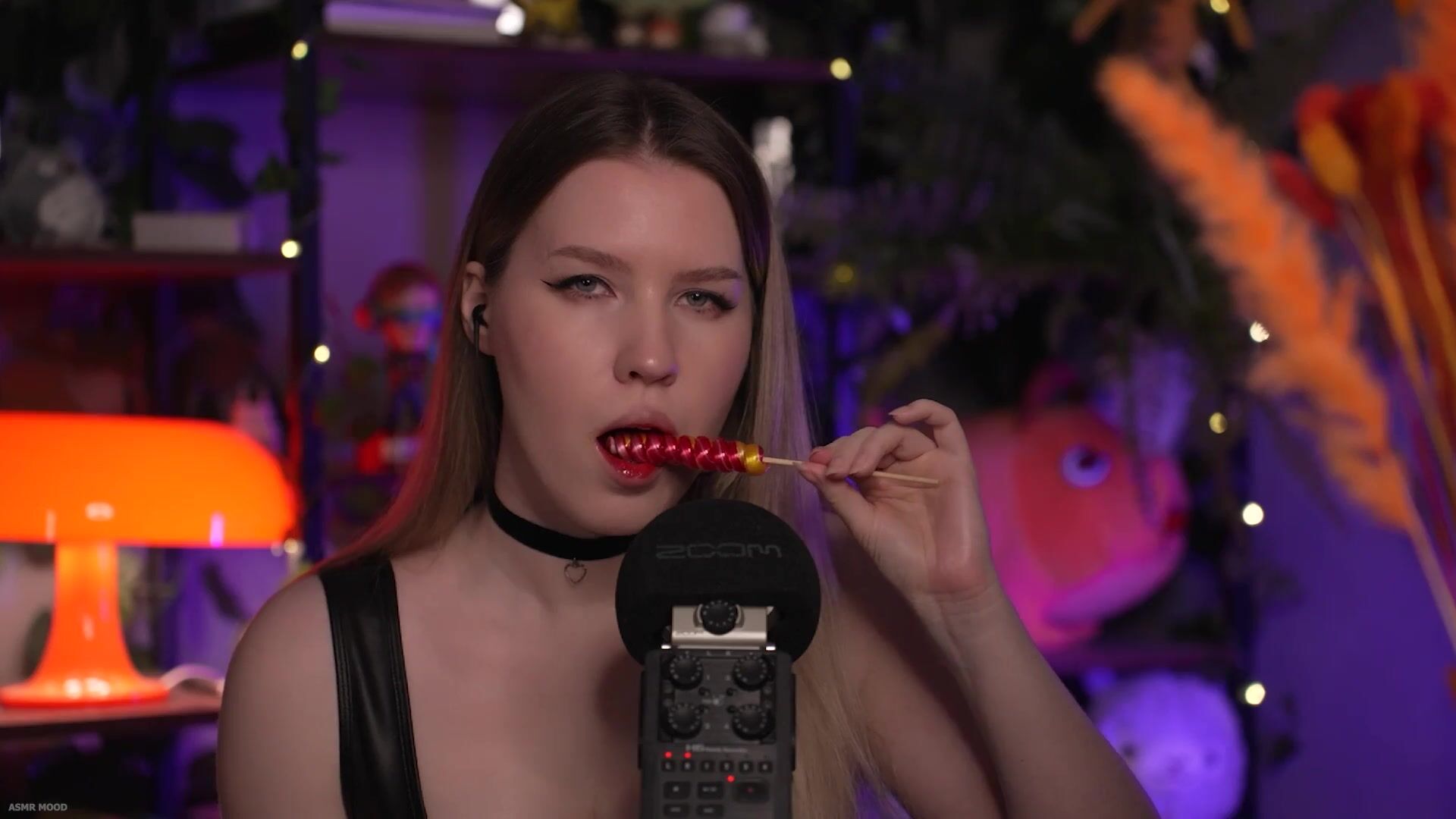 MOOD ASMR