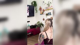 Thefleshmechanic of Misss_misssy Kayleexryder threesome cum on pussy cumswap