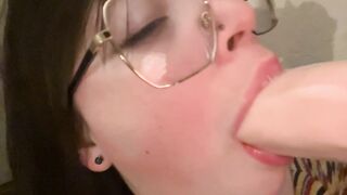 yourmomsmarsbar dildo blowjob ppv
