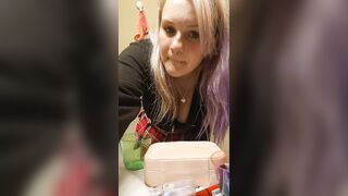 milf_n_gilf mom and daughters flashing their big boobs together live on twitch