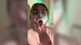 yourmomsmarsbar dildo blowjob ppv