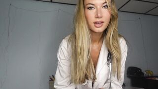 Sabrina Vaz ASMR