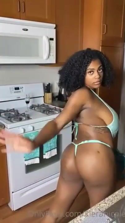 kiera nicole 3