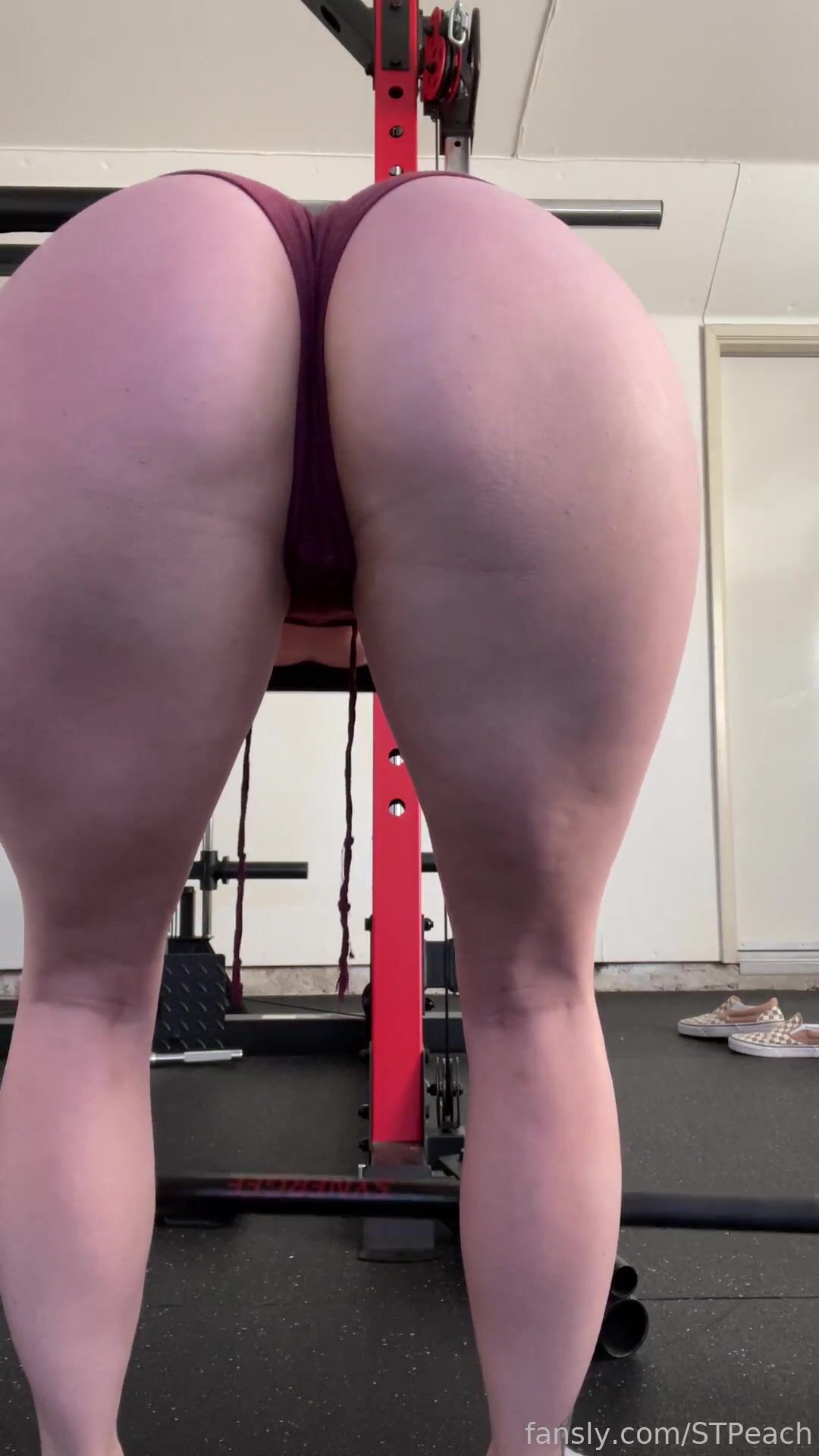 ST PEACH SEXY