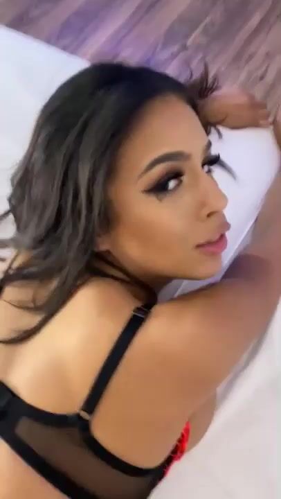 Autumn Falls onyfans 01