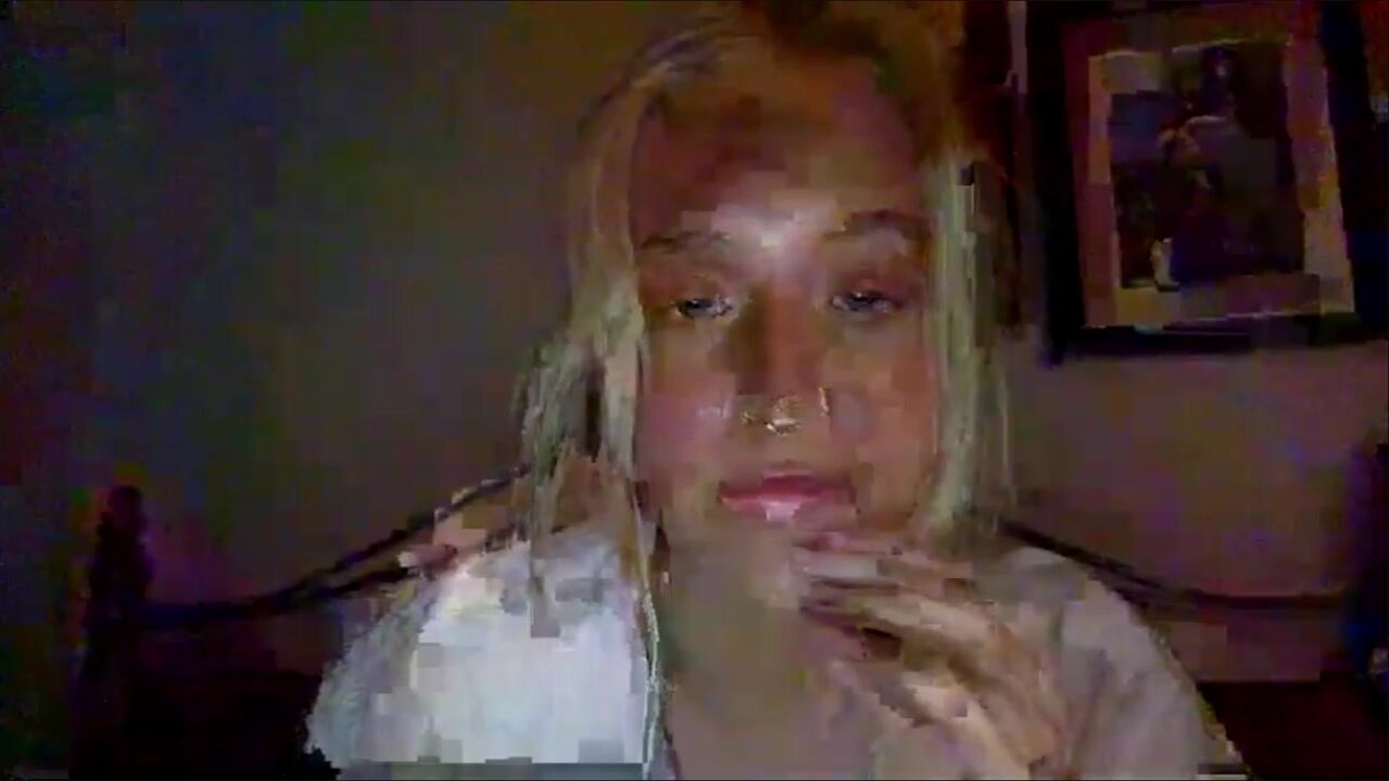 SUBURBANGIRLXXXXX AKA THEBITXHNEXTDOOR